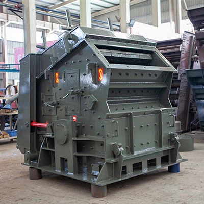 Rázový drvič PF400×1080